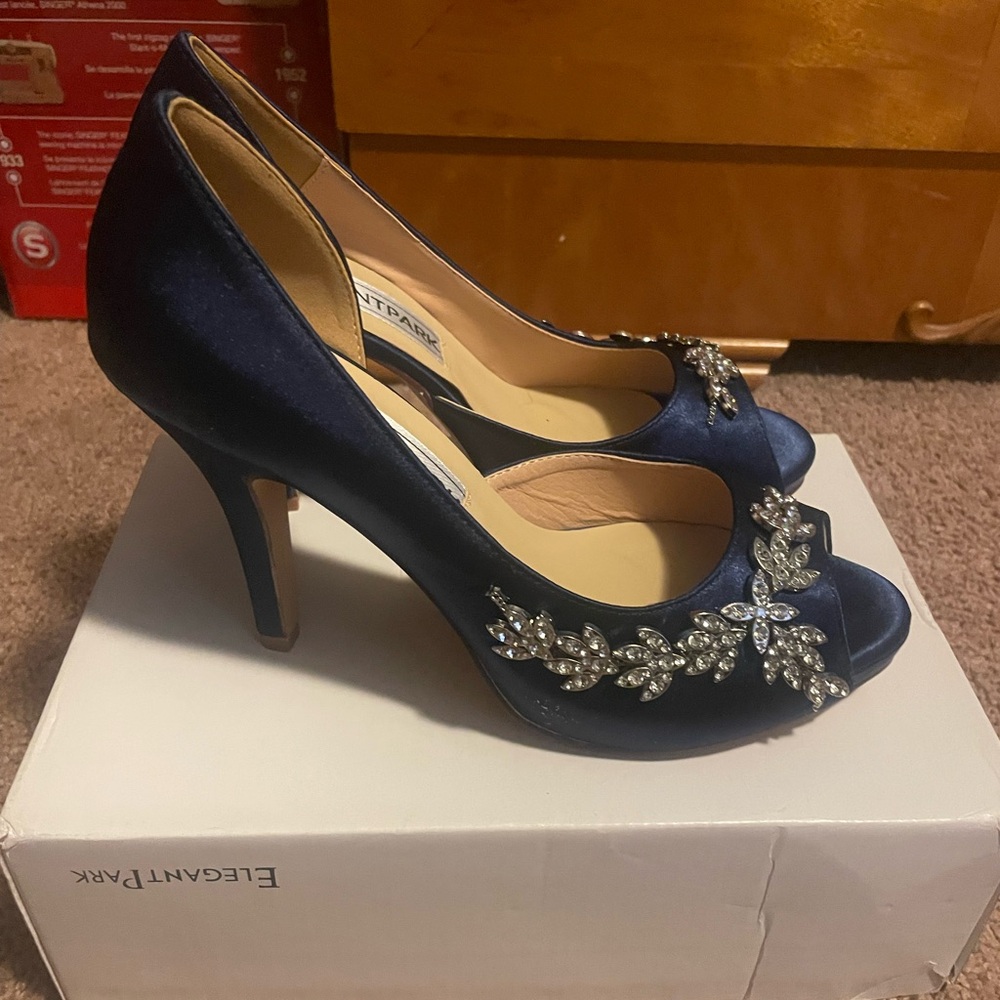 Elegant Blue Satin Heels with Rhinestone Embellishments